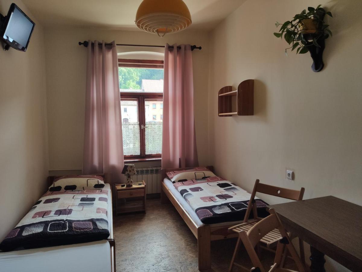 Apartamenty I Pokoje Goscinne "Wacus" Srebrna Gora Exterior photo