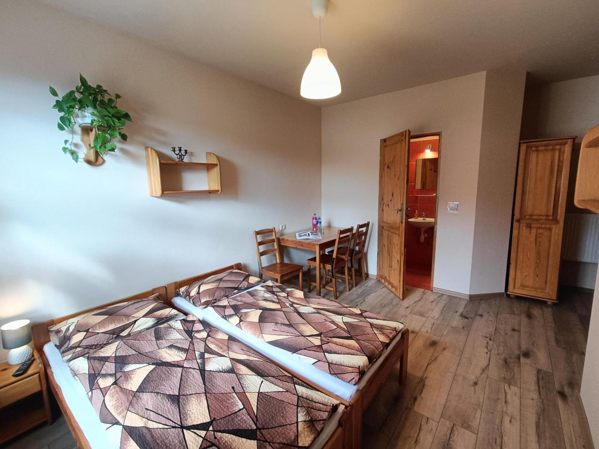 Apartamenty I Pokoje Goscinne "Wacus" Srebrna Gora Exterior photo